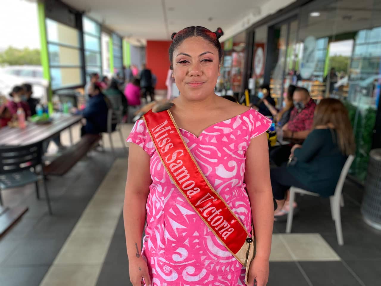 Miss Samoa Victoria shaves head to raise awareness and funds for breast cancer