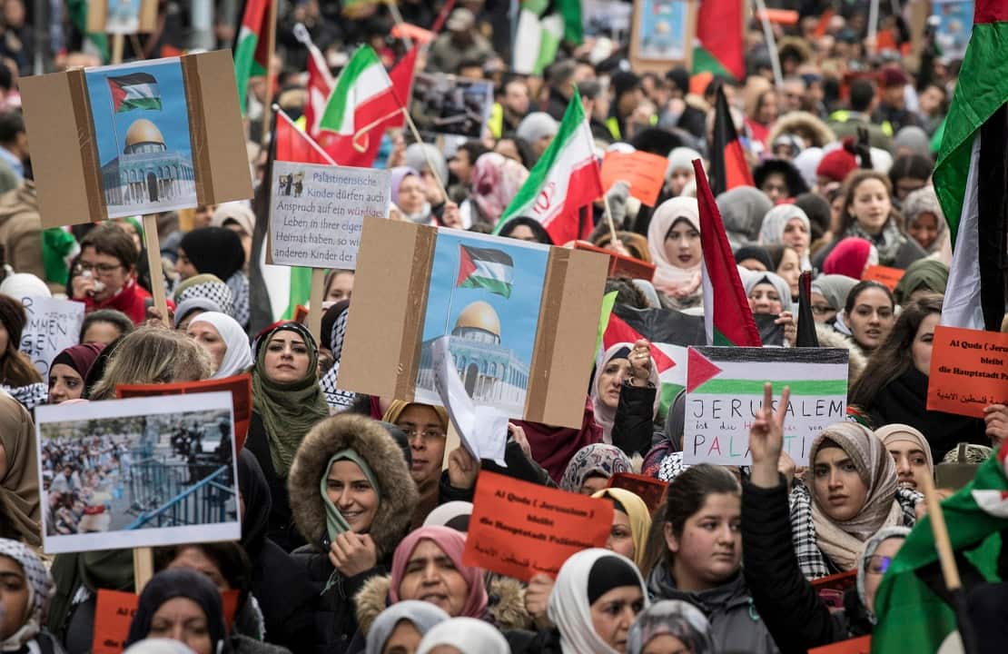 Germany: Palestinians take to the streets in Frankfurt.