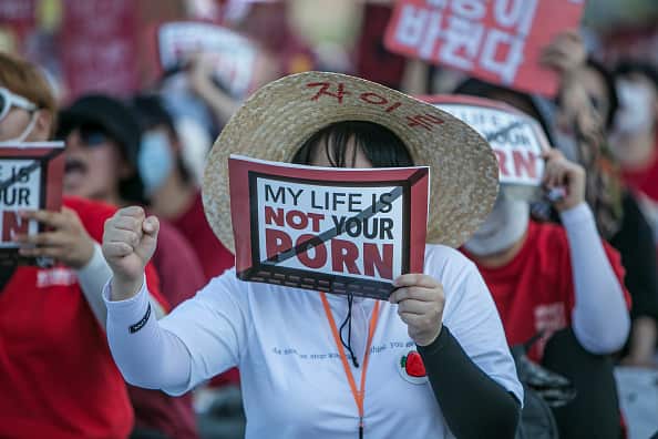  South Korean women protest against sexism and hidden camera pornography on August 4, 2018 in Seoul, South Korea. 