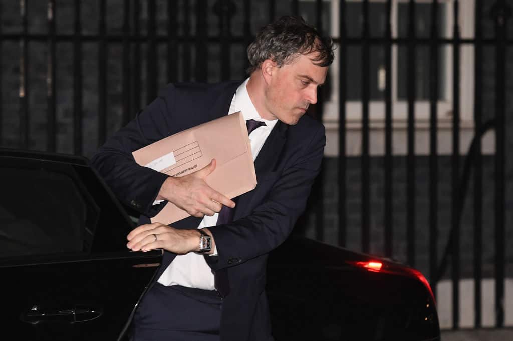 Cabinet Ministers Are Called To Downing Street To Read Draft Brexit Documents