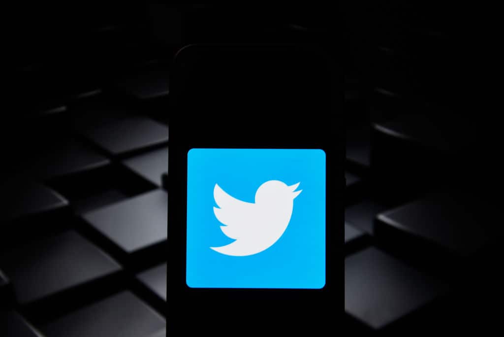 Twitter is planning to target spammers