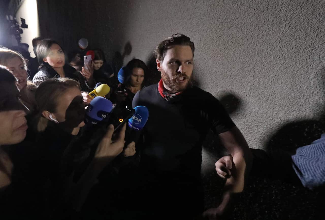 Jock Palfreeman speaks to the press after being released from Busmantsi Detention Centre.