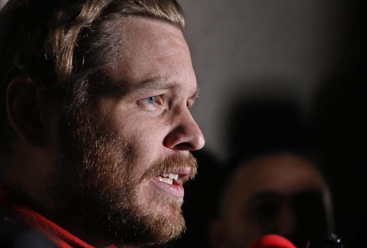 Jock Palfreeman speaks to the press after being released from Busmantsi Detention Centre.