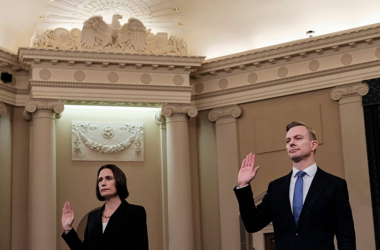  Fiona Hill, former top Russia advisor to the White House, and David Holmes, poltical counselor, are sworn in to provide testimony in the impeachment inquiry.