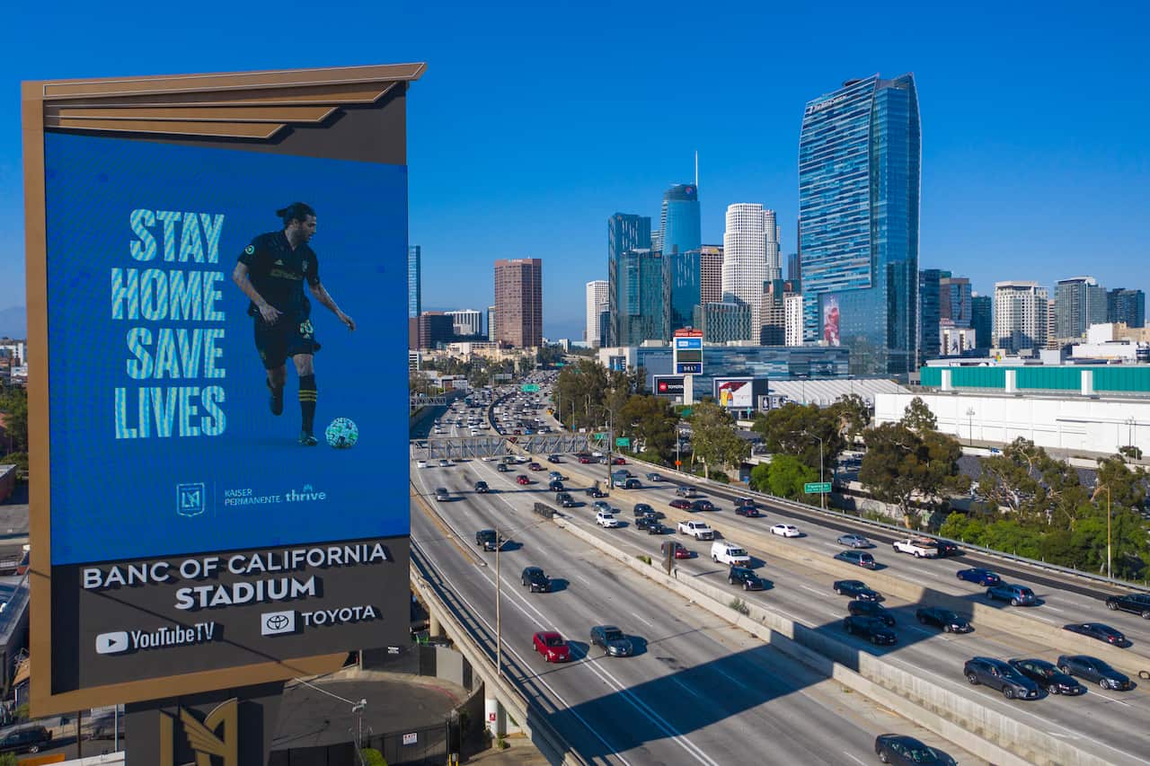 Increasing traffic in Los Angeles.