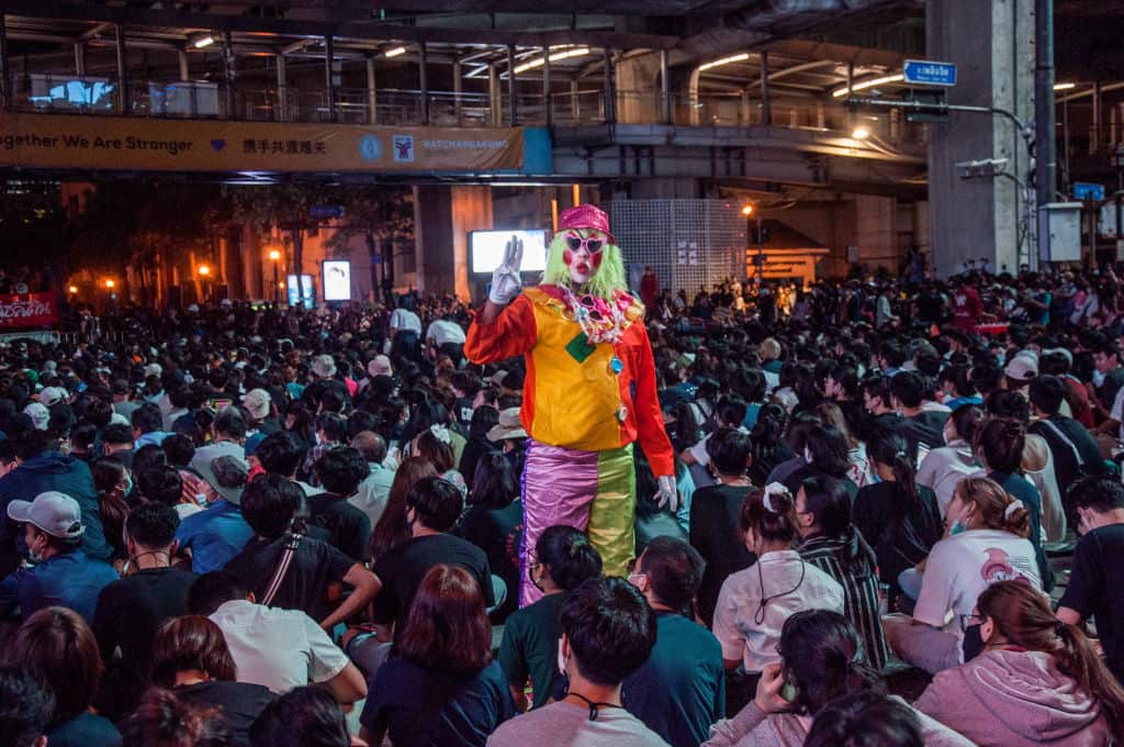 Thousands of Thai anti-government protesters occupied the main road at Ratchaprasong Intersection in Bangkok demanding the resignation of the Thai PM.