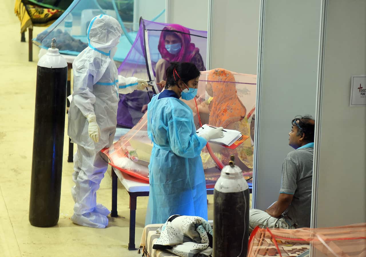 India’s total COVID-19 cases rose by over 400,000 for the fourth consecutive day on Sunday.