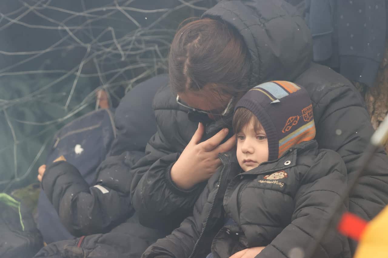 Irregular migrants' waiting at Polish-Belarusian border continue