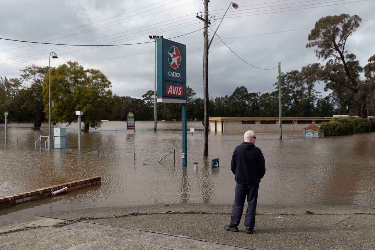 Heavy flooding is seen in the Nowra suburb of Bomaderry. 