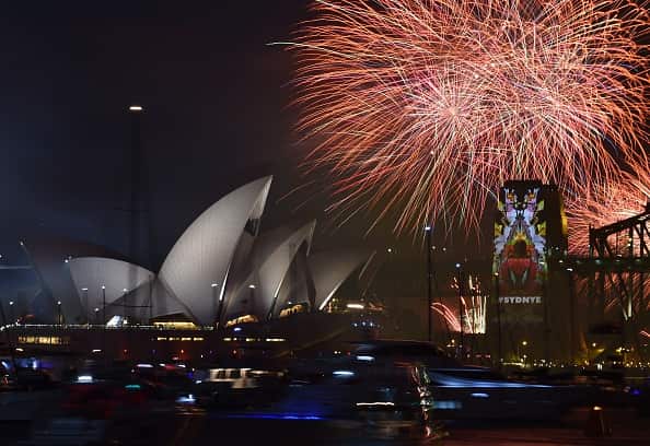 New Year's Eve fireworks illuminate Sydney
