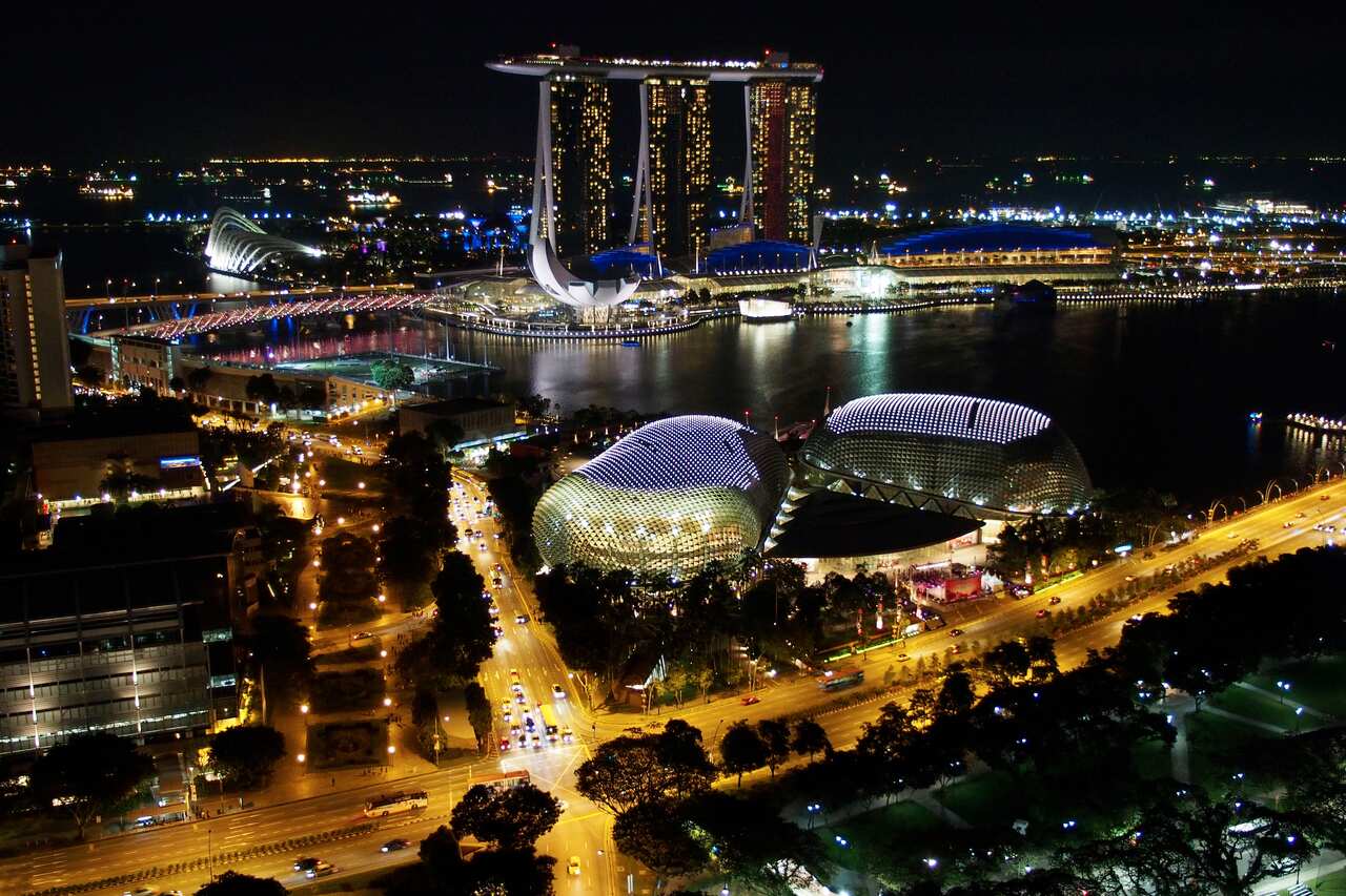 Marina Bay Sands Hotel, Theatres on the bay, by night, taken from the 39th floor of the Swissotel The Stamford, Singapore, 23.02.13  (Photo by Dagmar Scherf/ullstein bild via Getty Images)