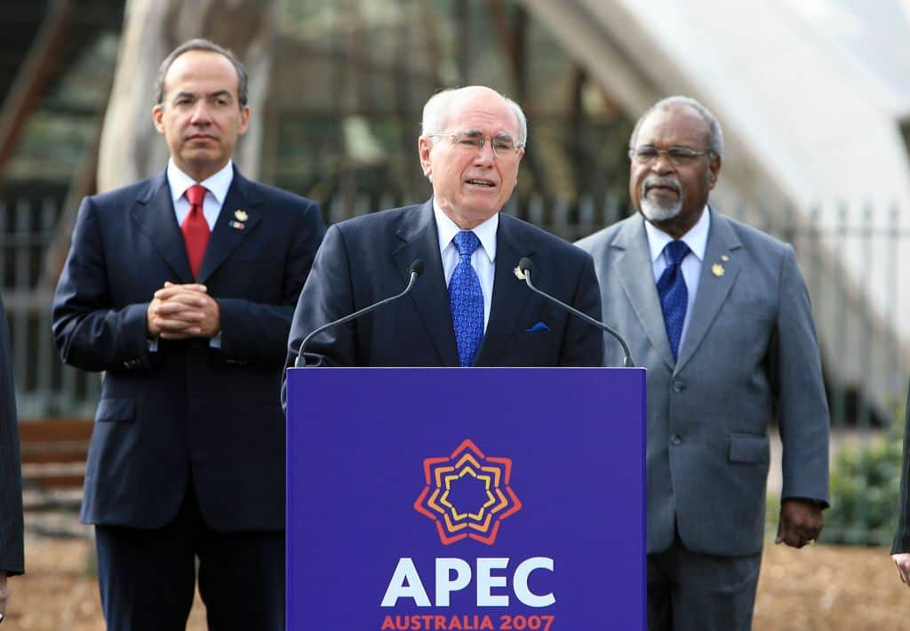 Then Australian PM John Howard, Mexican President Felipe Calderon and PNG Prime Minister Sir Michael Somare at an APEC meeting in 2007. 