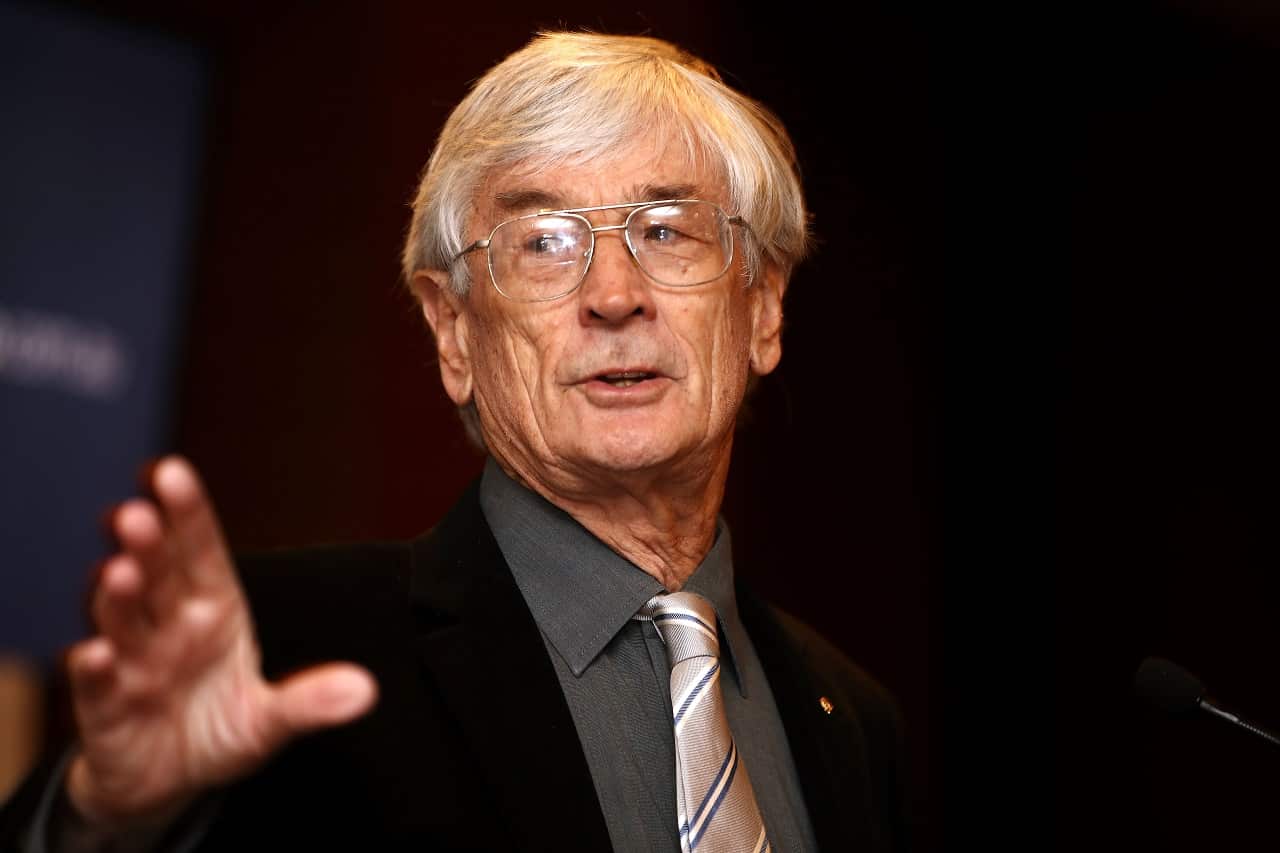 Dick Smith shared the correspondences with SBS News.