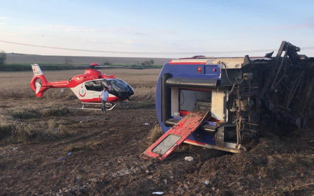 Passenger train derails in northwest Turkey