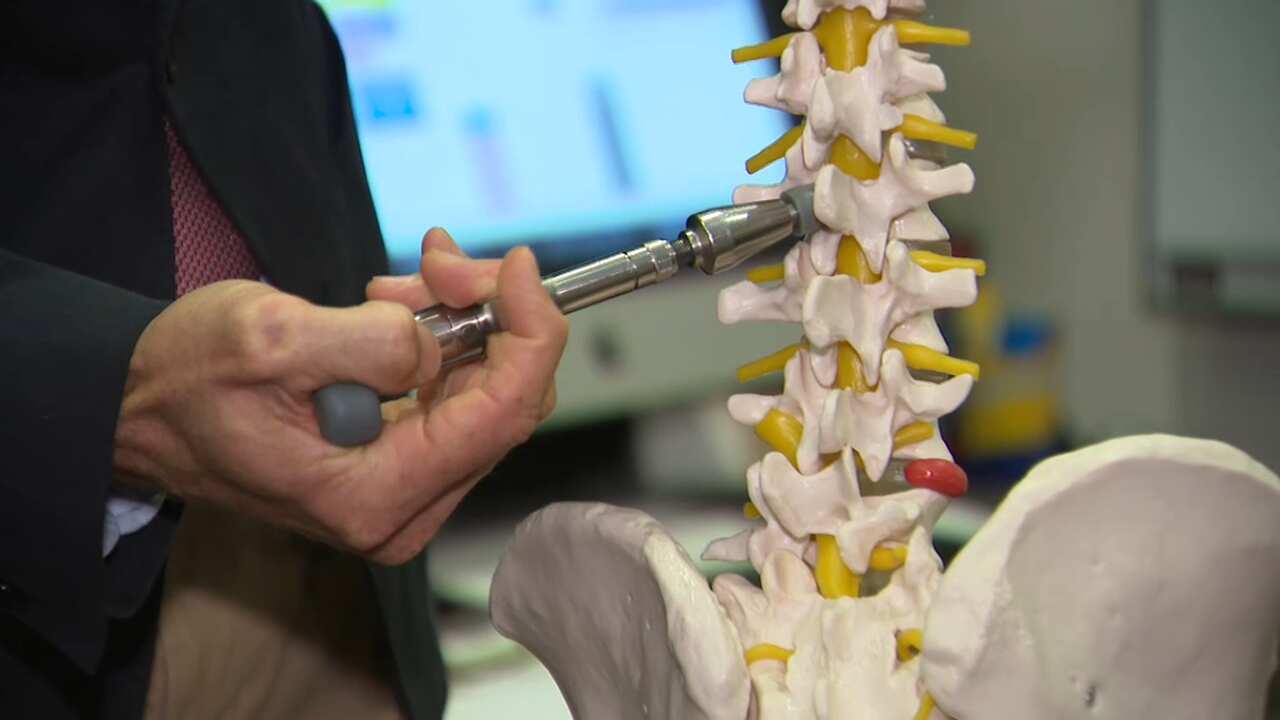 Dr Coxon demonstrates the use of an activator.