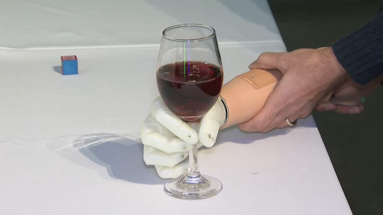 The hand can adapt to the item it is holding, so it can discern how much pressure to apply.