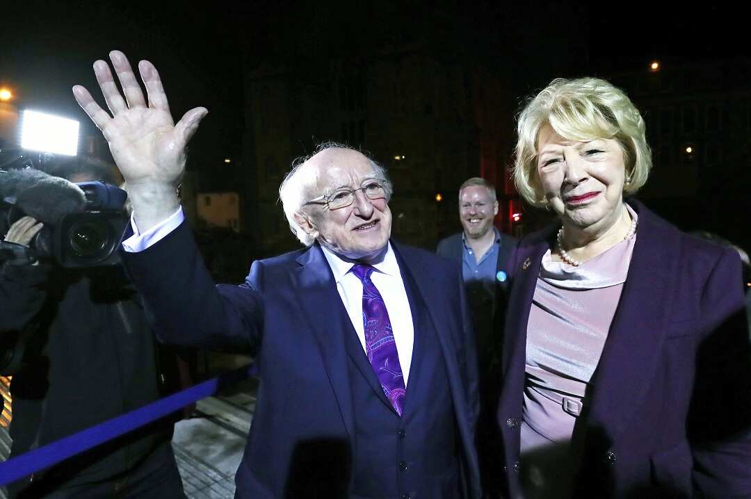 Michael D Higgins and his wife Sabina arrive at Dublin Castle to attend the count in Ireland's presidential election.. Picture date: Saturday October 27, 2018. See PA story IRISH President. Photo credit should read: Niall Carson/PA Wire