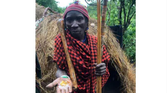 A bit of honey for breakfast. 