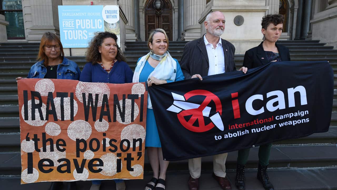 (L-R) Rose and Karina Lester, ICAN Founder Dimity Hawkins, ICAN Chair Richard Tanter and ICAN Outreach Coordinator Gem Romuld in Melbourne in 2017.