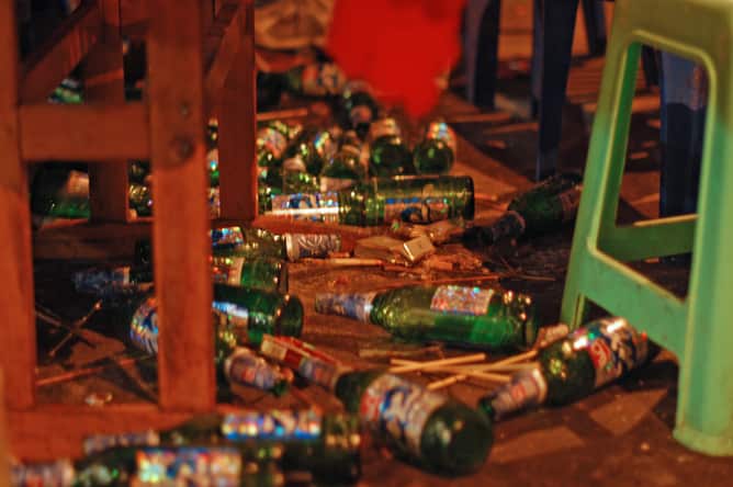 Heavy and binge drinking increases the likelihood of violence occurring in intimate relationships. (timquijano/Flickr, CC BY)