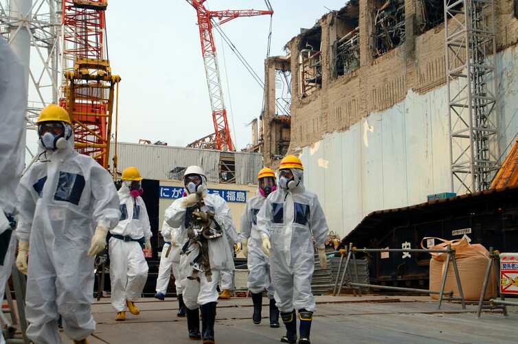 International Atomic Energy Agency experts review plans for decommissioning the Fukushima Daiichi nuclear power plant, April 17, 2013.