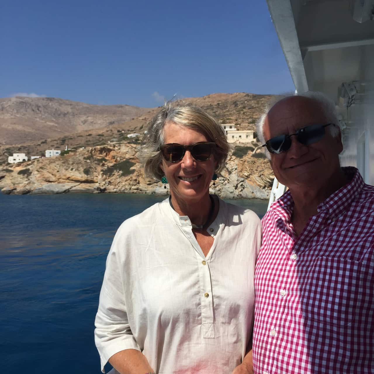 Sydney residents Elesa and Phil Bennett are among 96 Australian citizens stuck on the MV Greg Mortimer where a passenger tested positive to COVID-19.