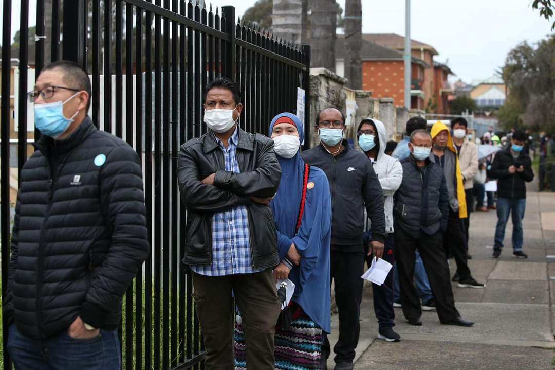 A pop-up vaccination clinic outside Lakemba Mosque at the weekend. 