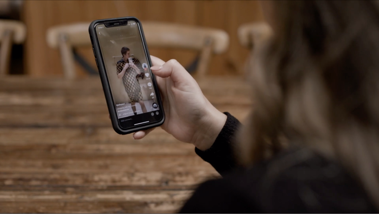 Lisa on Atis Paul’s TikTok 