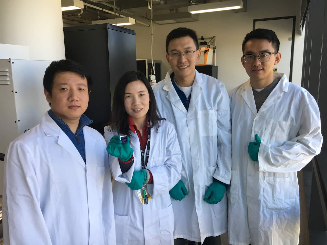 Dr Hao and her research team at UNSW