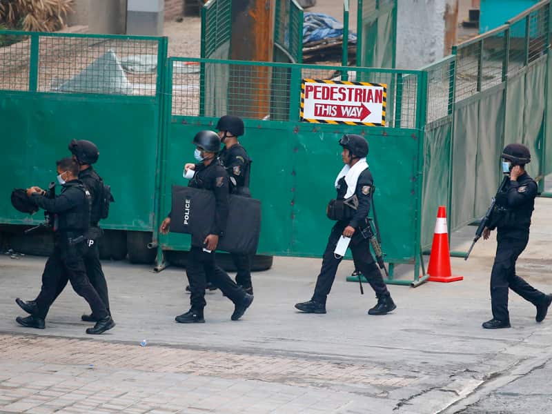 SWAT members outside the Resorts World Manila complex