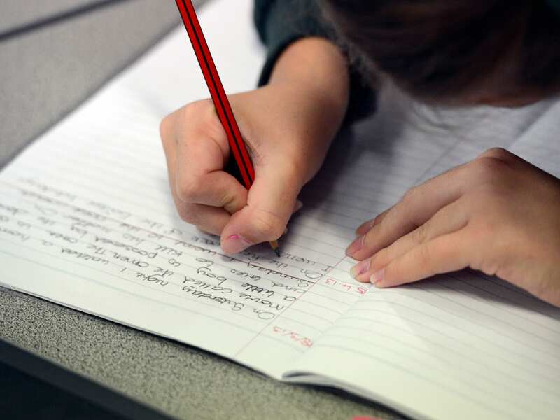 How do we get children to enjoy writing again? | SBS Insight