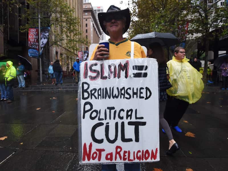 Protesters holding anti-Muslim placards  in Sydney