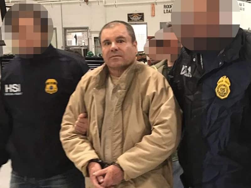 Mexican drug kingpin Joaquin 'El Chapo' Guzman has pleaded not guilty to 17 charges in a US court.