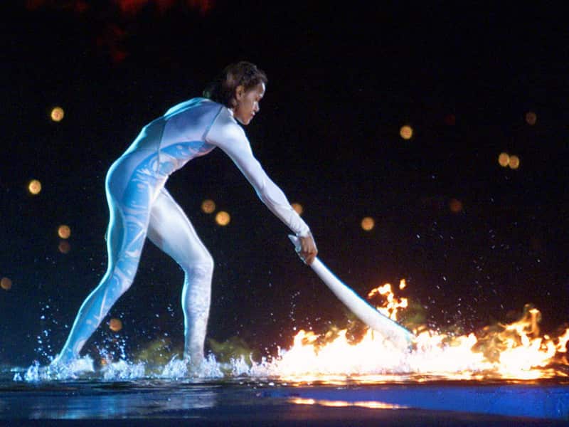 Cathy Freeman ignites the Olympic flame at Olympic Stadium