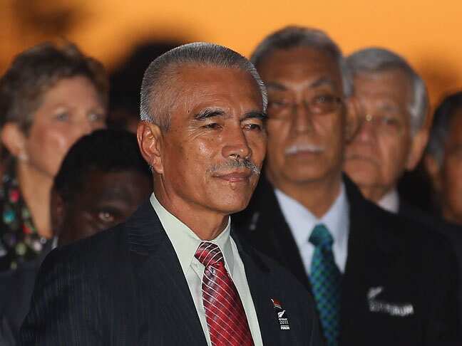 Anote Tong_20110907_b_getty_136874915