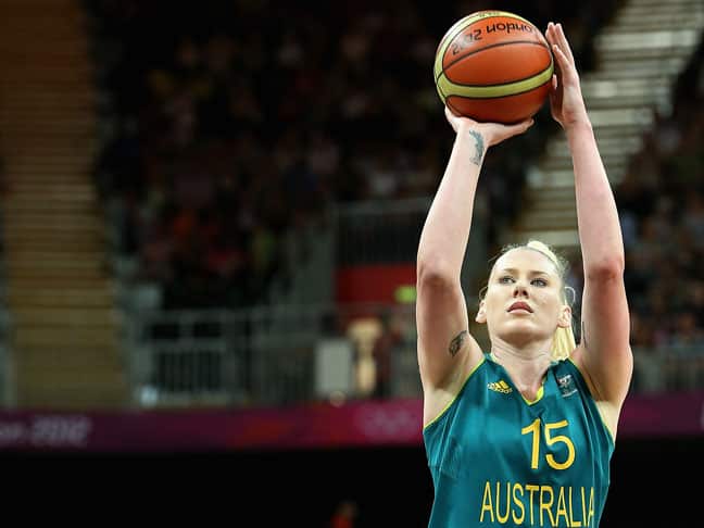 Lauren Jackson shoots for Australia during the Women's Basketball Preliminary Round against France. (Getty Images) 