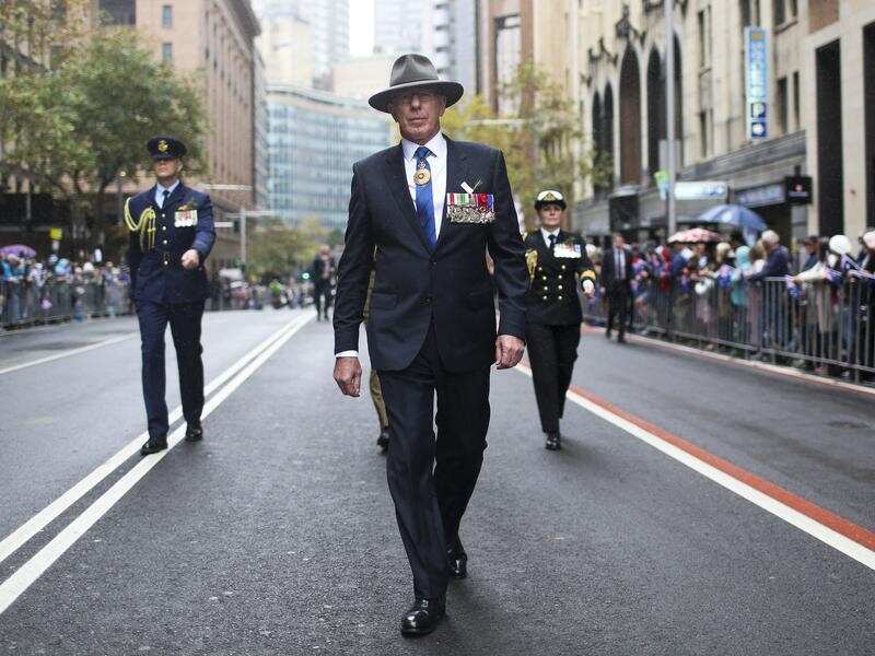 The government and Labor have agreed to suspend election campaign ads on Good Friday and Anzac Day.