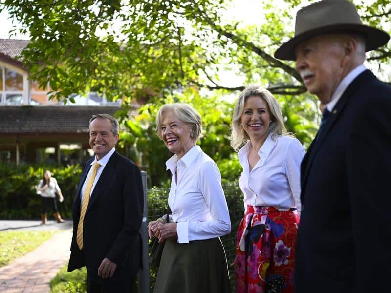 Bill Shorten and family arrive for an Easter church service.
