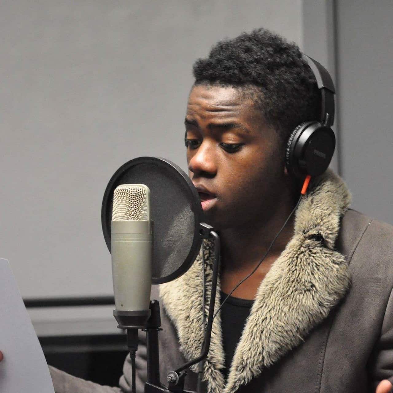 Raizo is a participant in the new SBS documantary Stutter School.