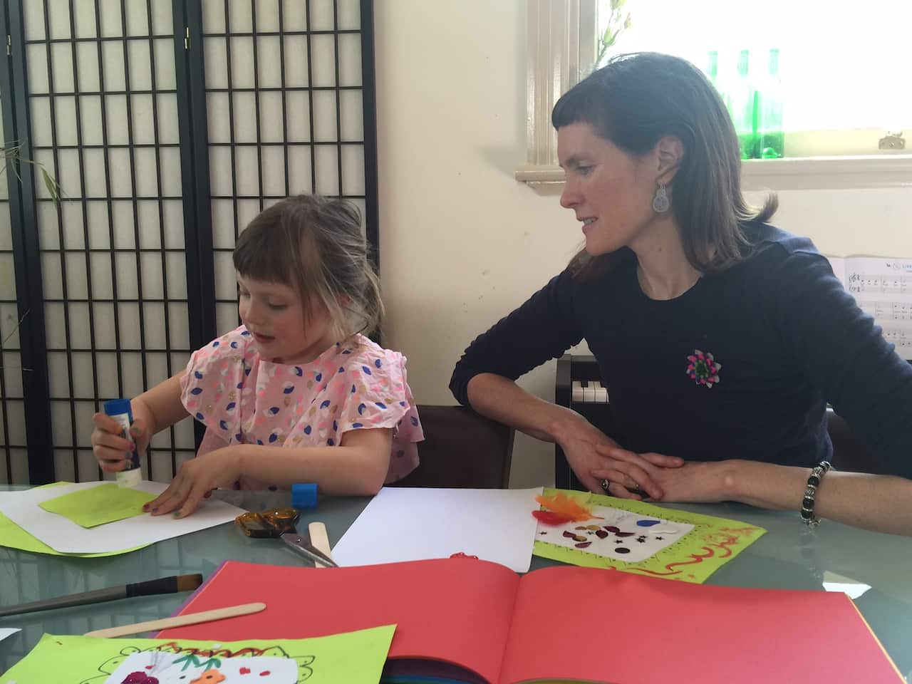 Scarlett and mum Alice Crowe