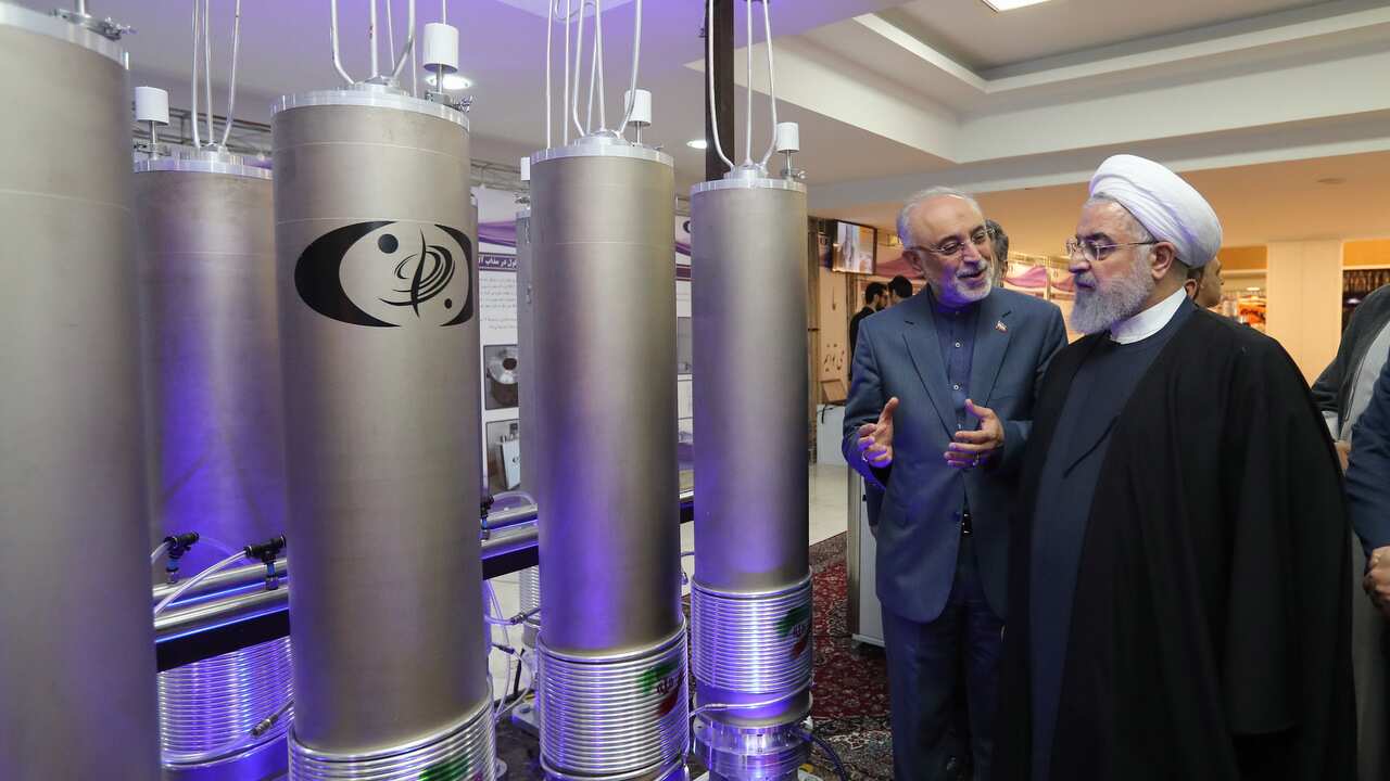 Iranian President Hassan Rouhani inspects nuclear technology on Iran National Nuclear Technology Day in Tehran, 9 April 2019.