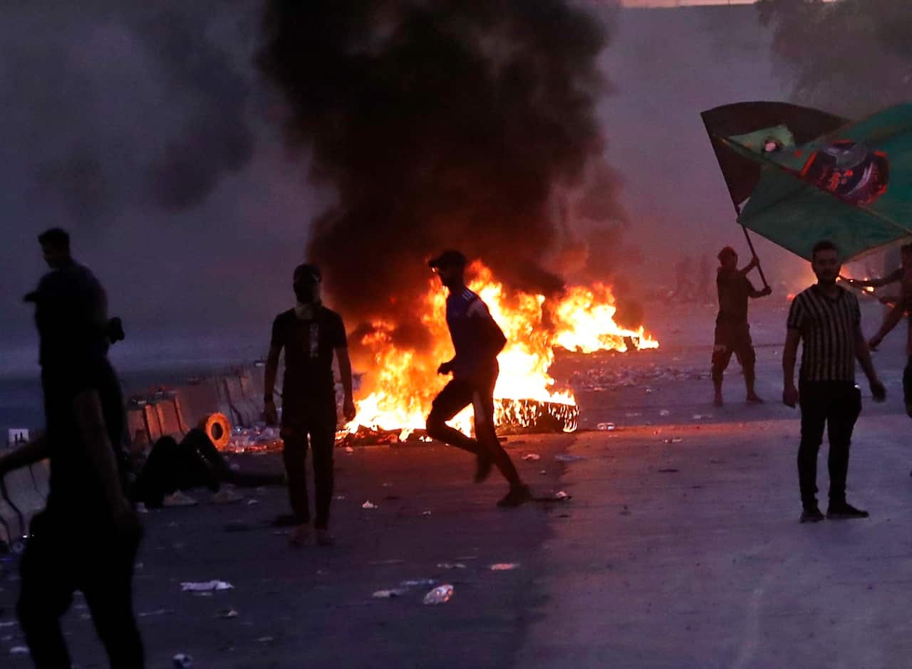Security forces opened fire directly at hundreds of anti-government demonstrators in central Baghdad, killing some protesters.