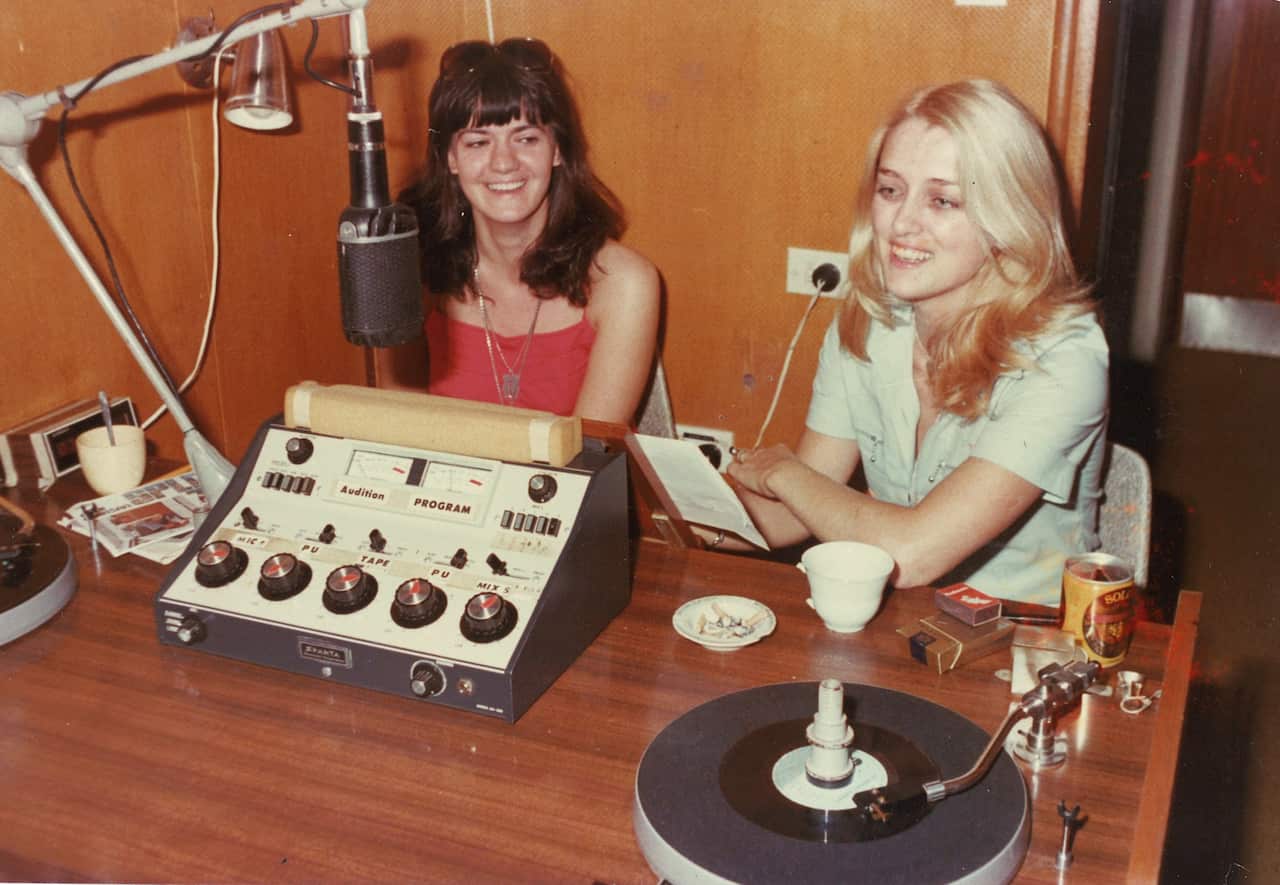 Ivana Bacic-Serdarevic with a co-worker