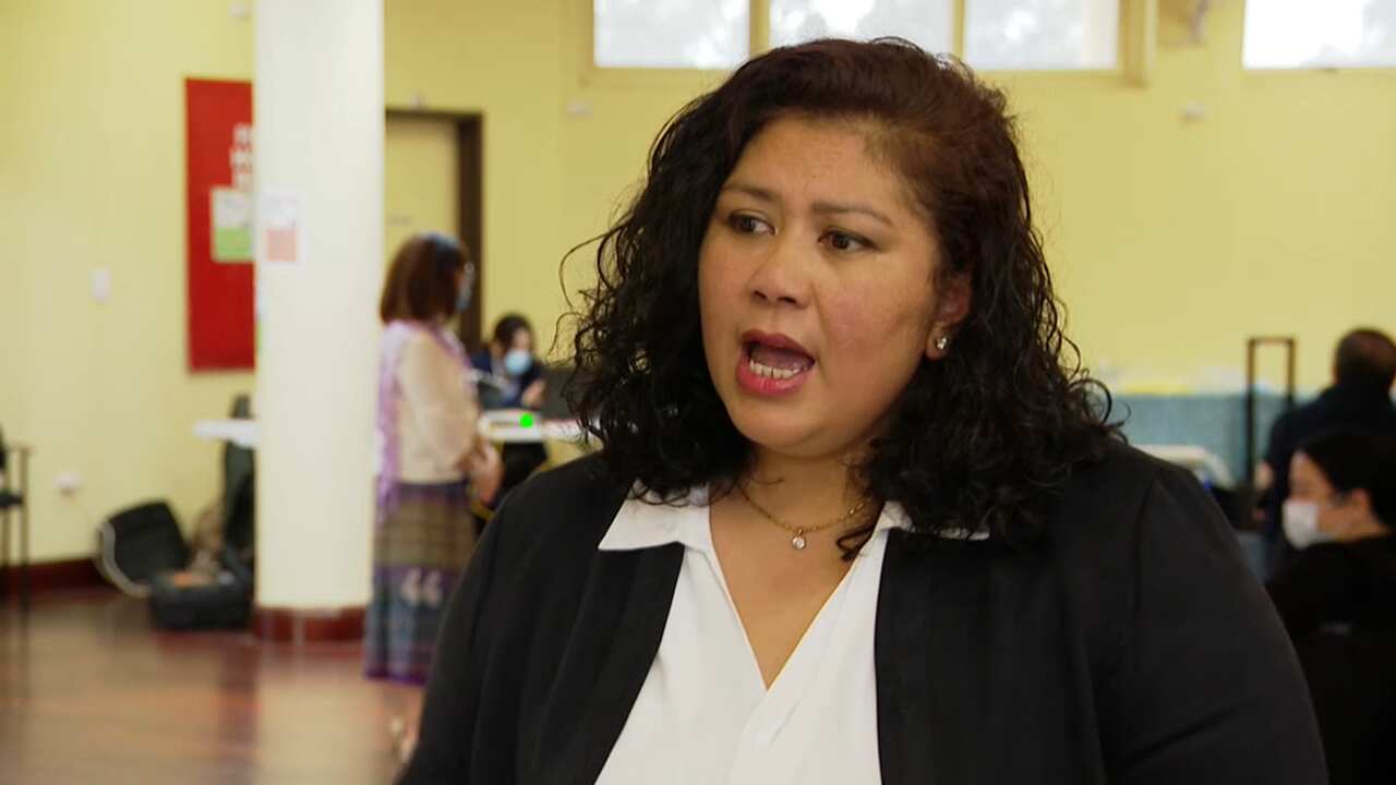 Jesusa Helaratne, Deputy Director of the New South Wales Multicultural Communication Service 