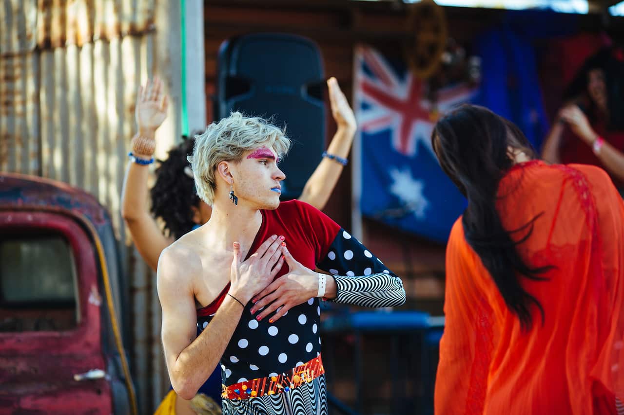 Performer at the Broken Heel Festival 