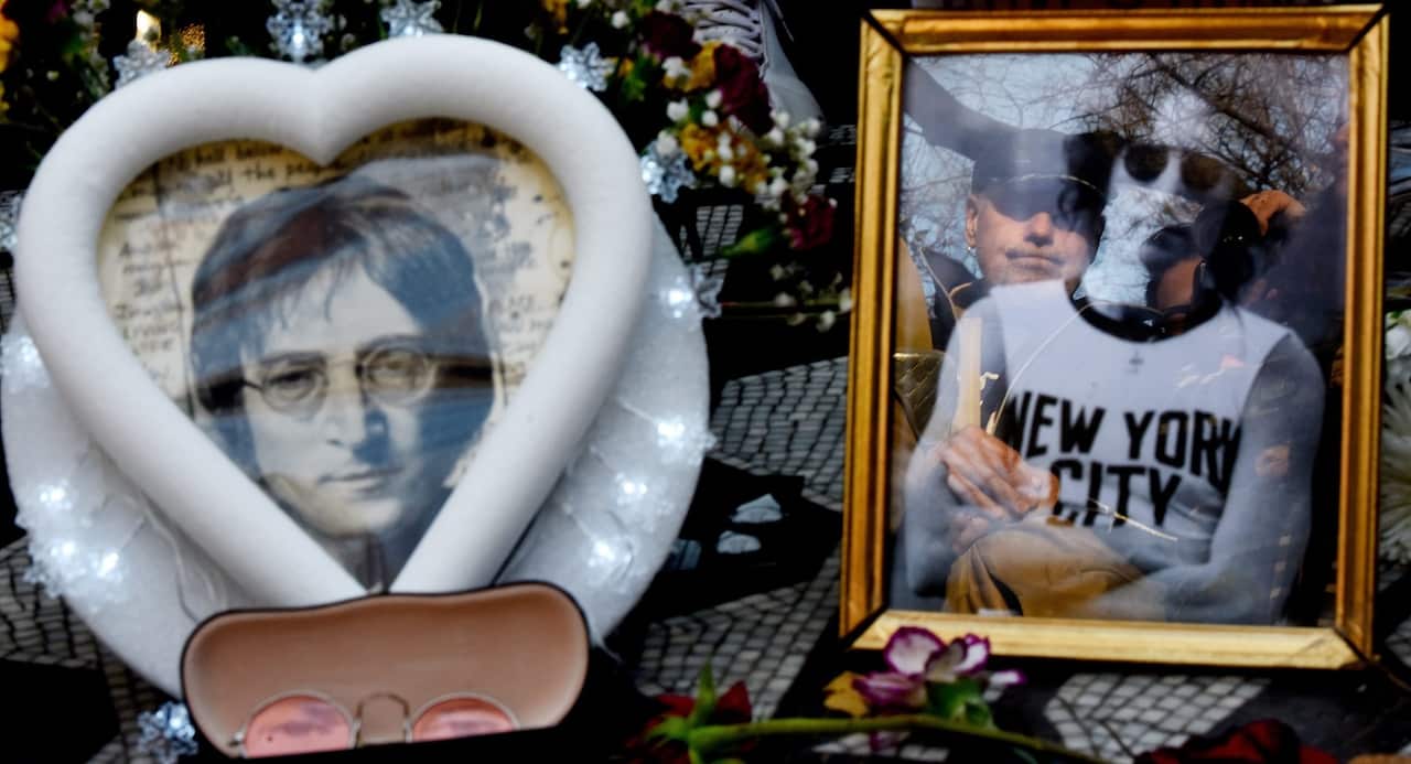 2015: A vigil marking the 35th anniversary of John Lennon's death at the Strawberry Fields memorial in Central Park.