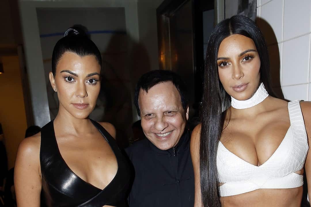 Azzedine Alaia with Kourtney and Kim Kardashian.