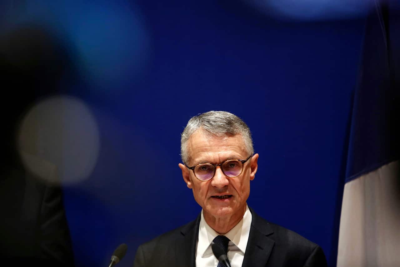 Anti-terrorism prosecutor Francois Ricard is now leading the investigation. 