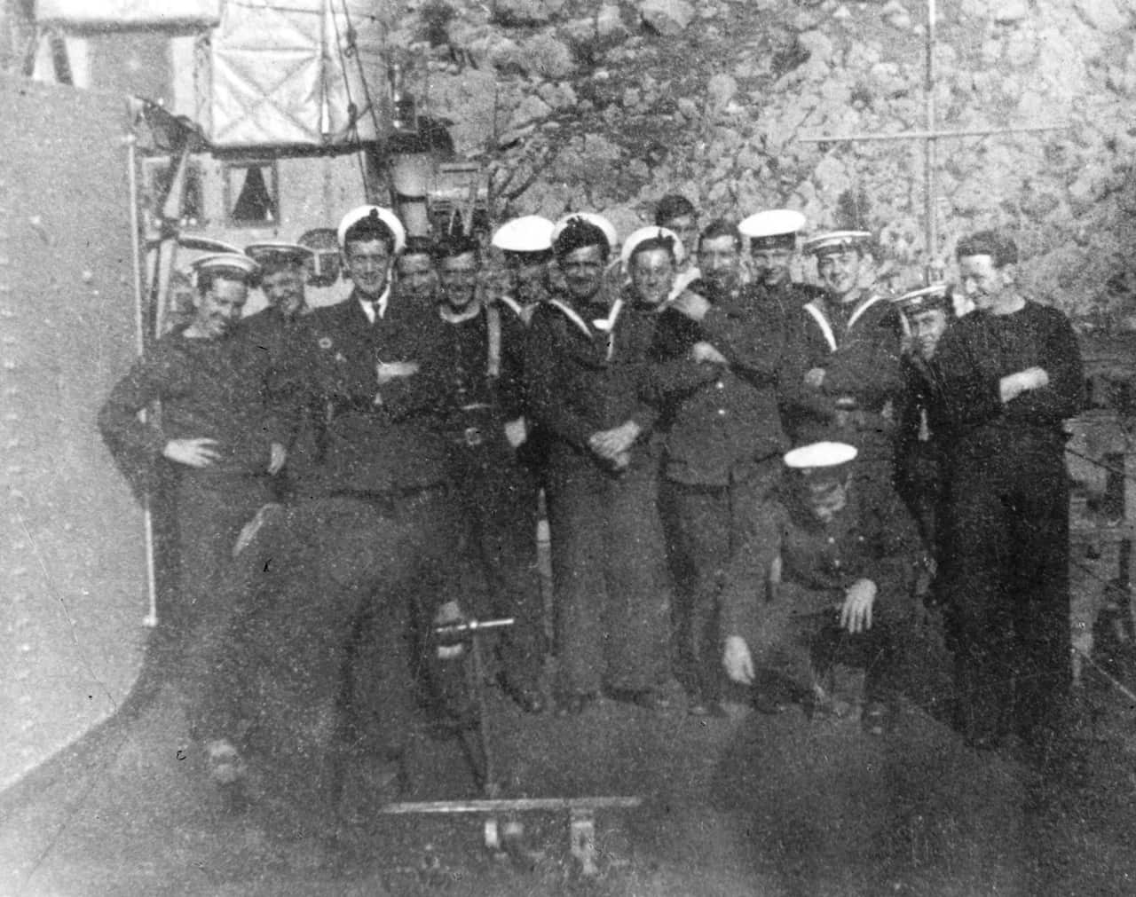 The company of HMS M33 pictured setting sail to Gallipoli in June 1915
