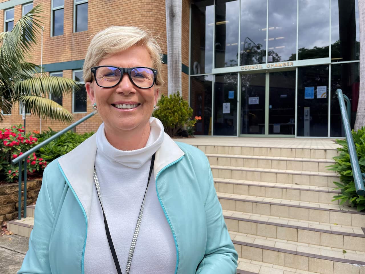 Coffs Harbour Mayor Denise Knight smiles at the camera.